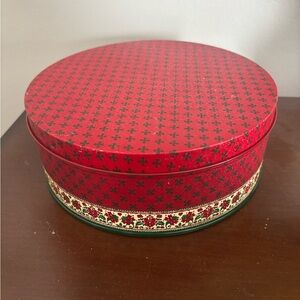 Vintage Floral Christmas Red Decorative Tin Box